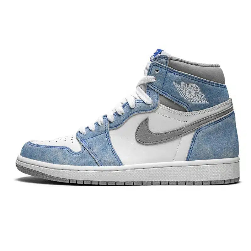 Air Jordan 1 Retro High OG Hyper Royal