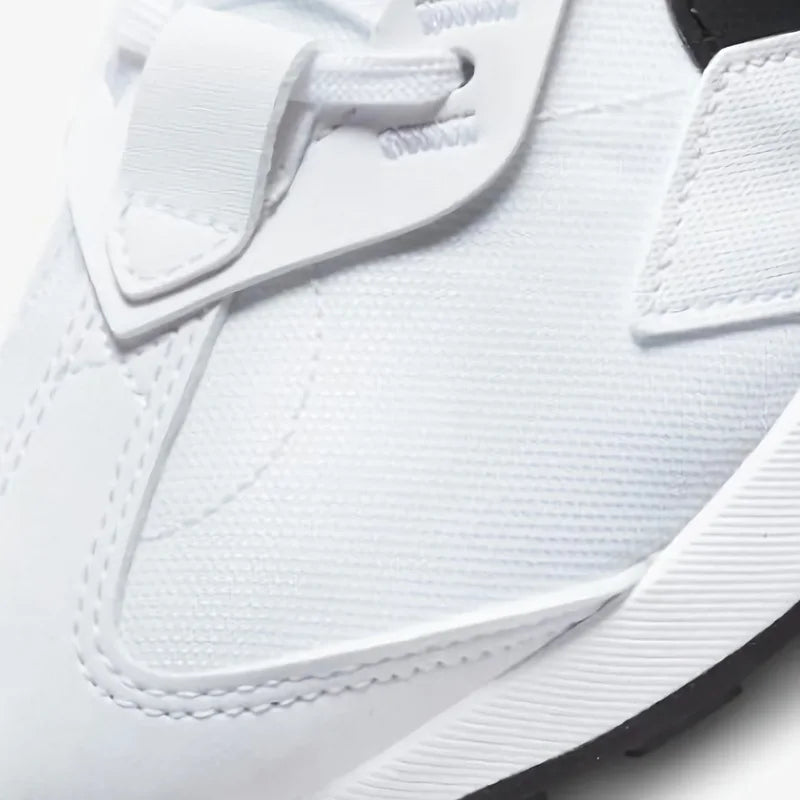 NIKE AIR MAX PRE DAY white/black