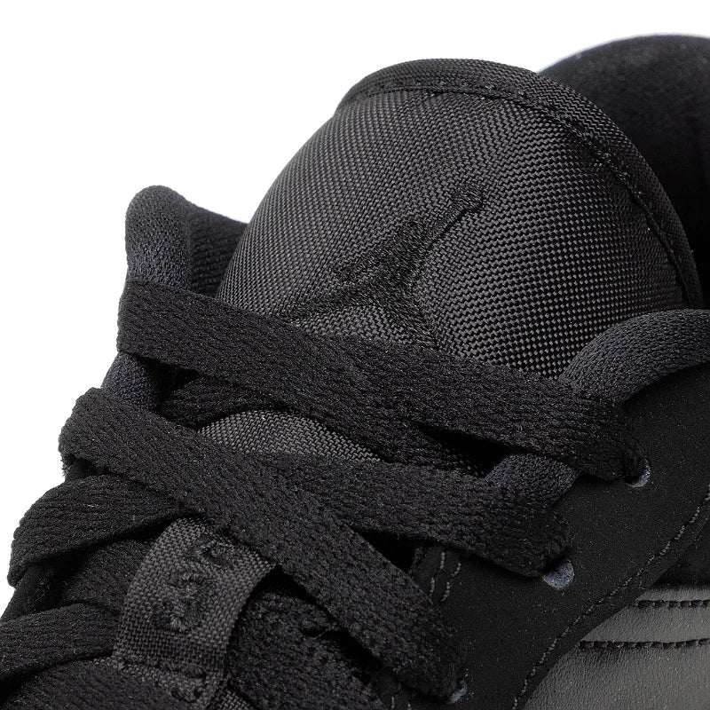 Air Jordan 1 Retro Low 'Triple Black'