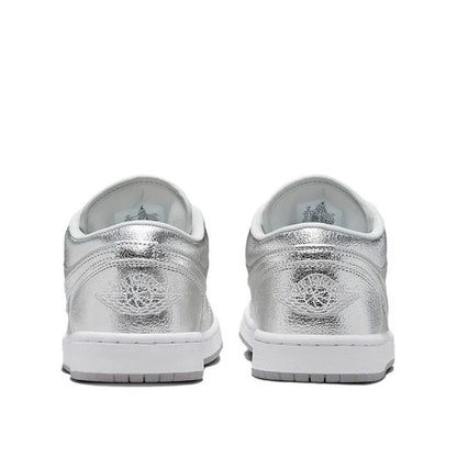 Air Jordan 1 Low se Metallic Silver