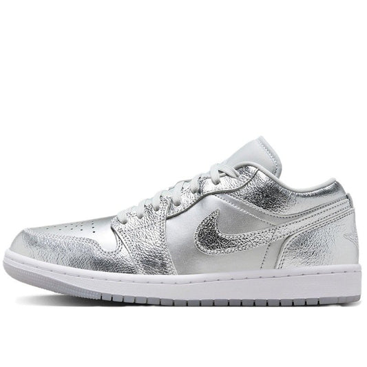 Air Jordan 1 Low se Metallic Silver