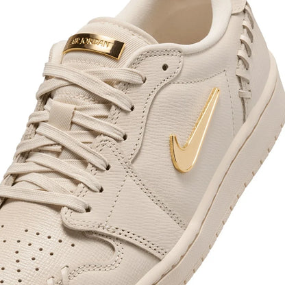 Air Jordan 1 Low Method of Make Legend Light Brown