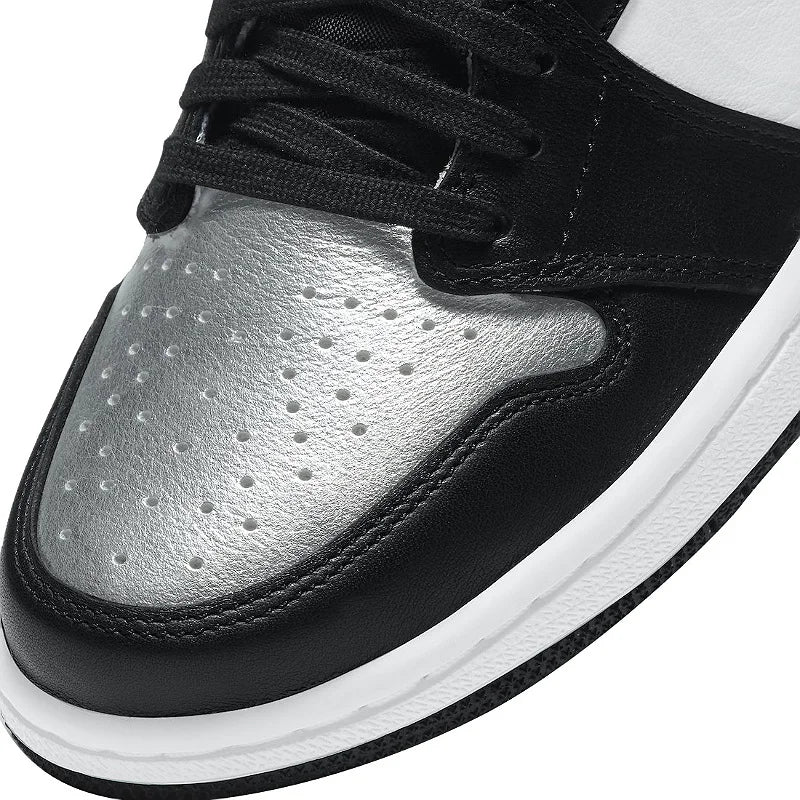 Air Jordan 1 Low SE 'Silver Toe