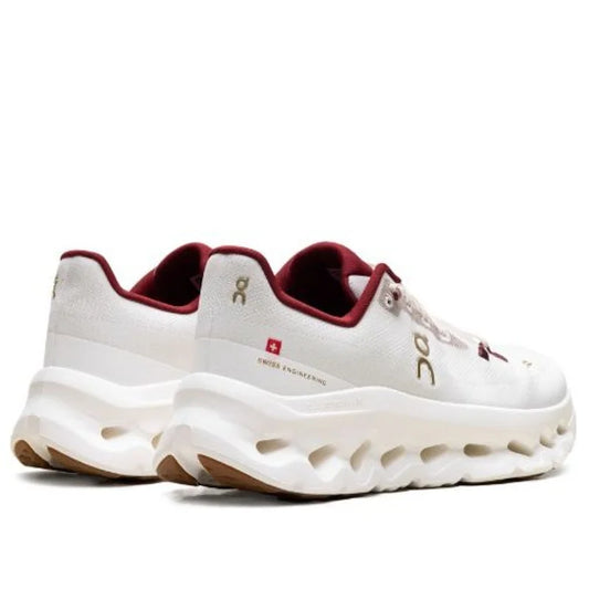 On Running Cloudtilt "Pearl/Ivory"