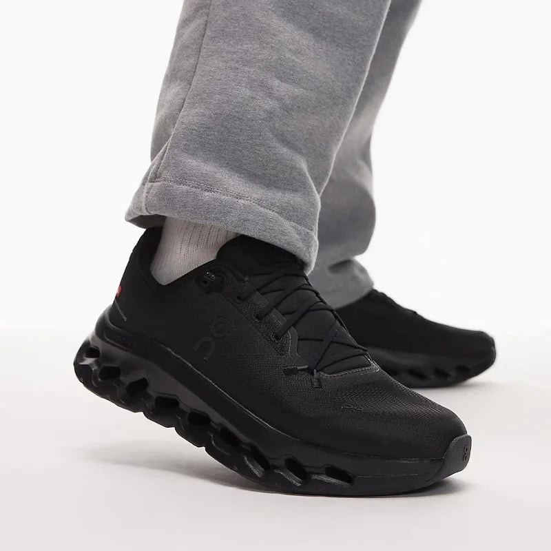 On Running Cloudtilt Black Eclipse