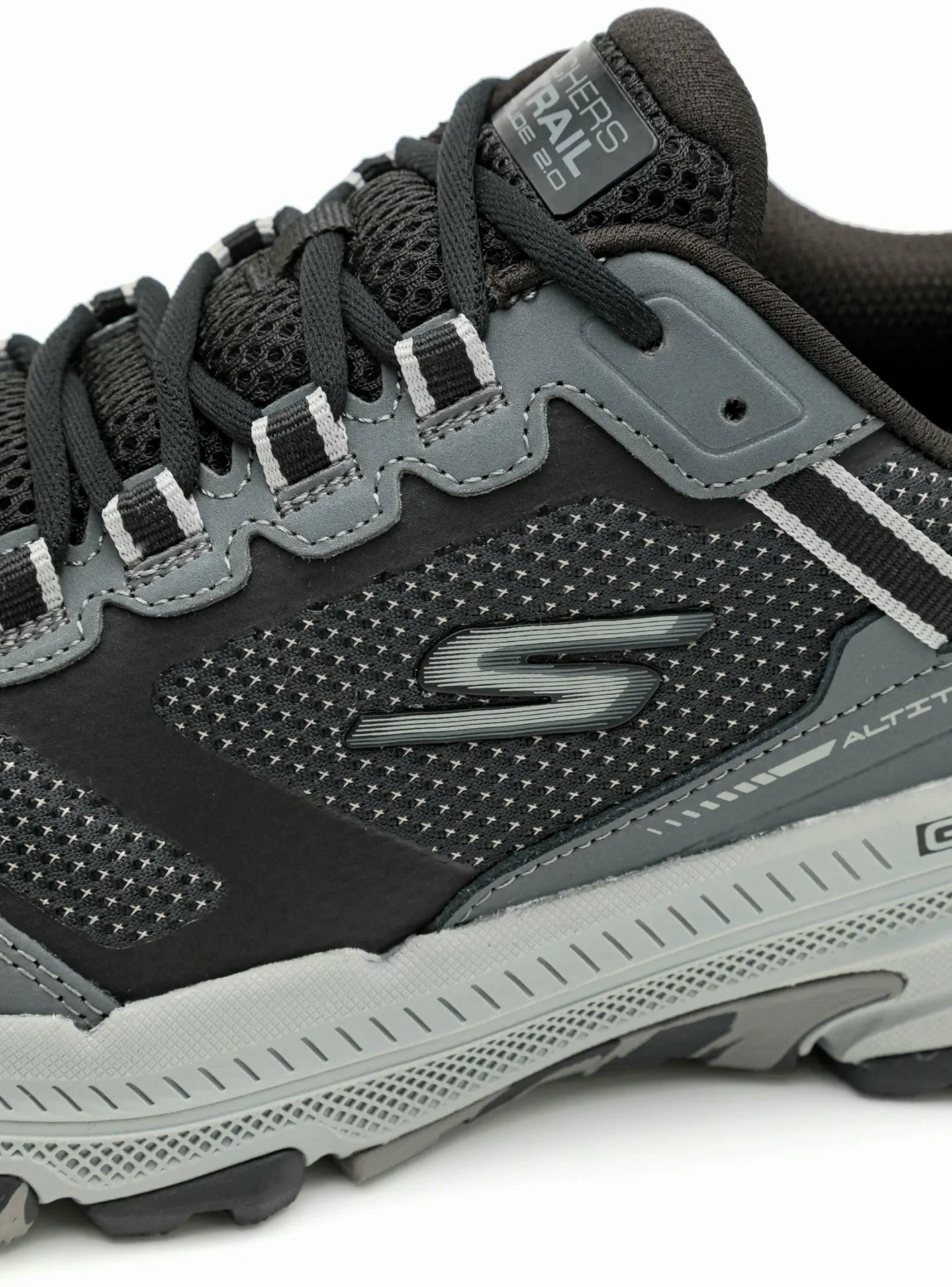 Skechers Go Run Trail Altitude 2.0 Grey