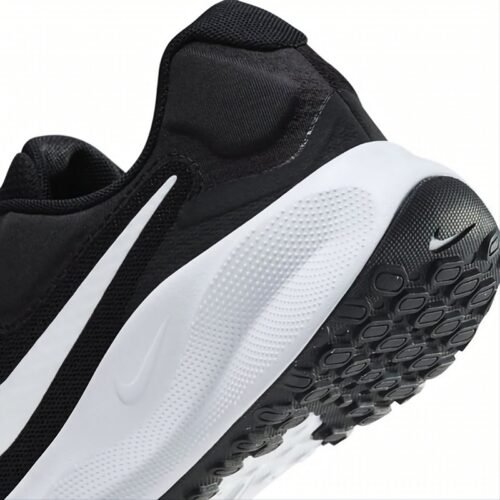 Nike révolution 7 noir et blanc – Image 3